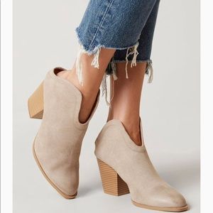 Stacked Heel Mule